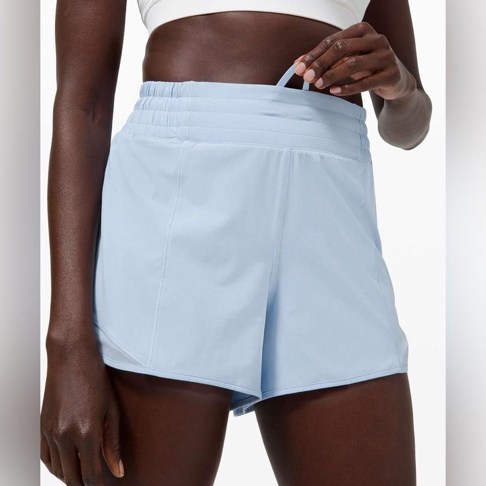 Lululemon NWT Hotty Hot High-Rise Short 4” Lined Blue Linen Size 6 Tall